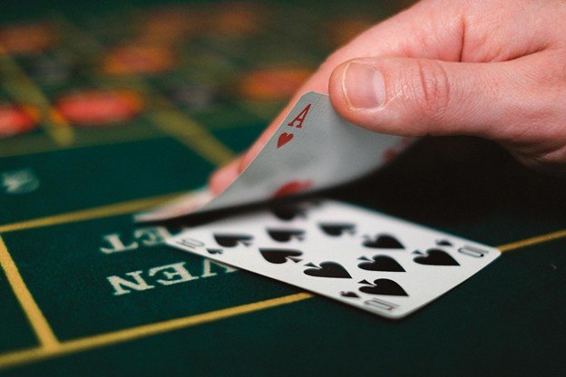 Blackjack Variants Explained: Choosing the Right Game for You